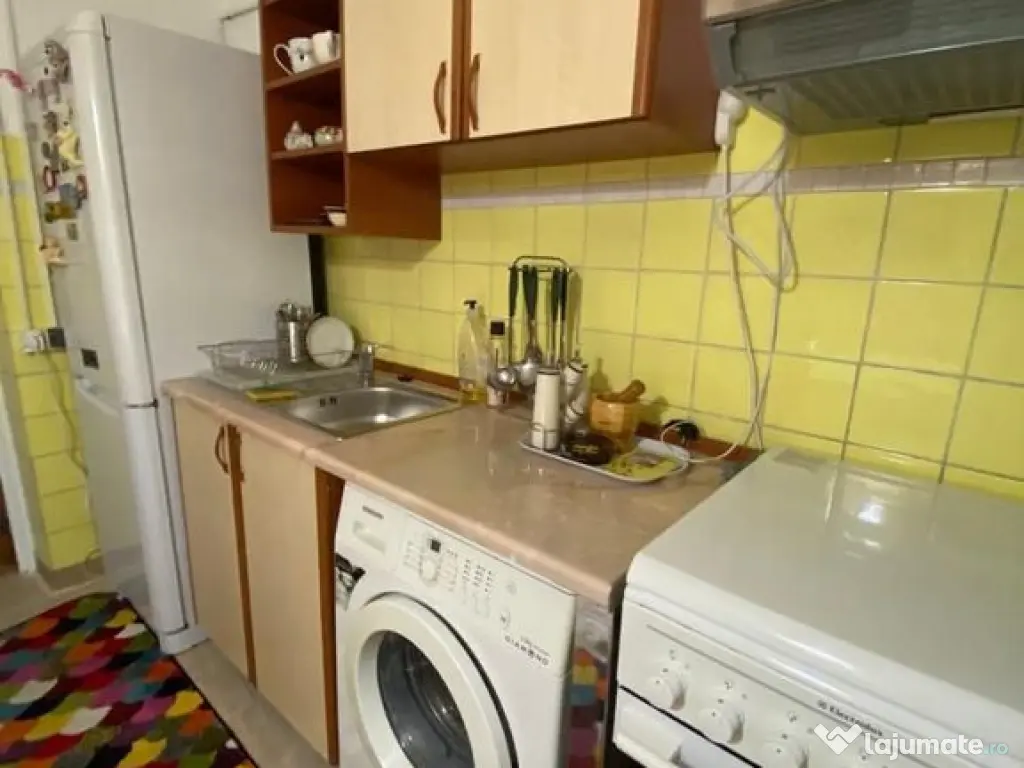 Apartament 3 camere - metrou Raul Doamnei