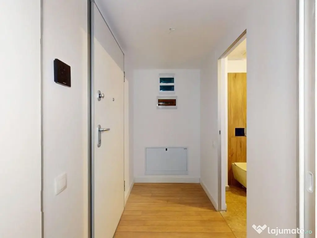 Garsoniera etaj 1/12 plus parcare subterana 13 Septembrie... 