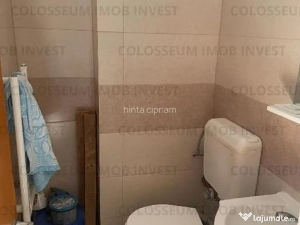COLOSSEUM: Apartament 3 Camere Centrul Civic Toamnei