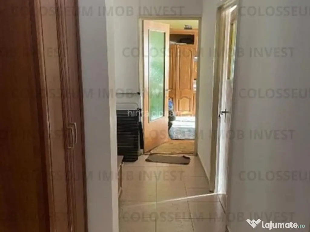 COLOSSEUM: Apartament 3 Camere Centrul Civic Toamnei