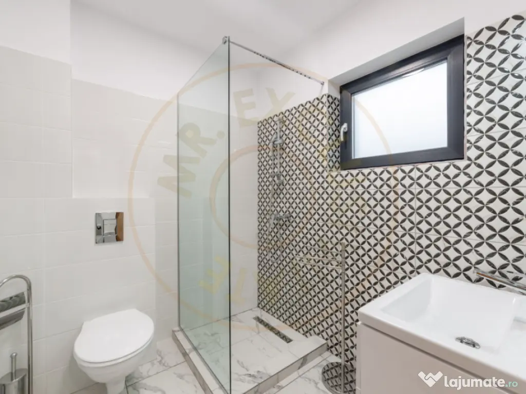 De închiriat Casa modernă nouă în Stefanesti-5 min Pite?