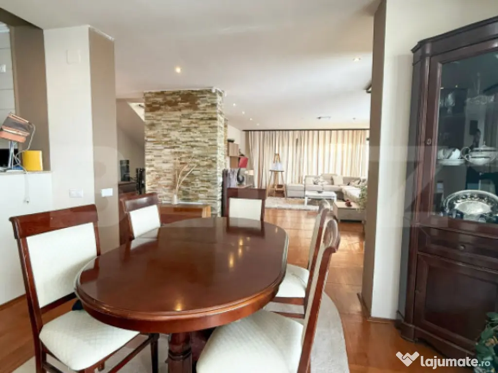 Vilă de Lux în Europa | Panoramă Superbă 