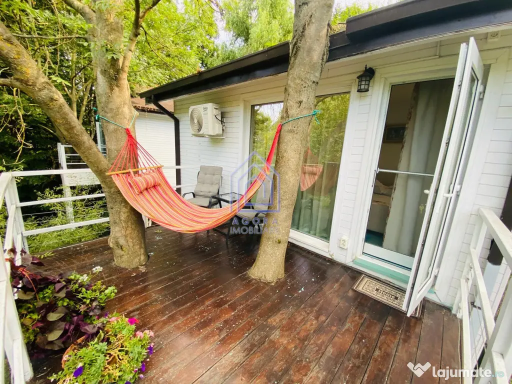 Teren central de vânzare 