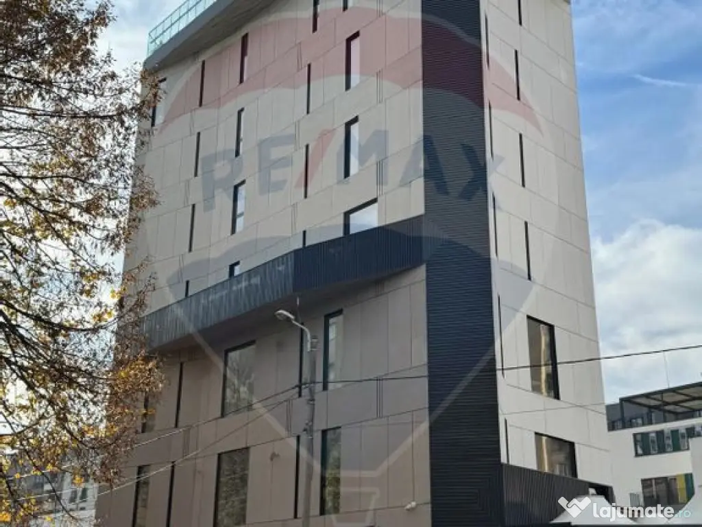 Oportunitate - Spatiu de birouri premium in Cladire Mixta... 