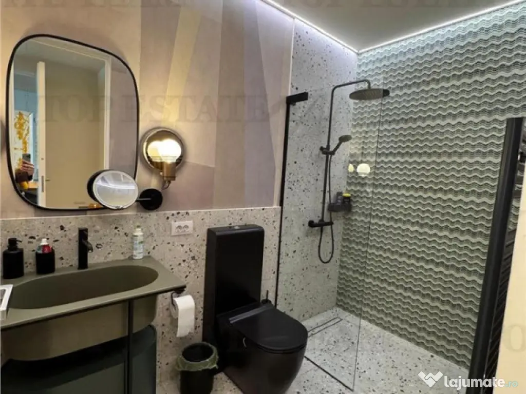 Apartament 3 camere - Prima linie la mare - One Residence Ma 