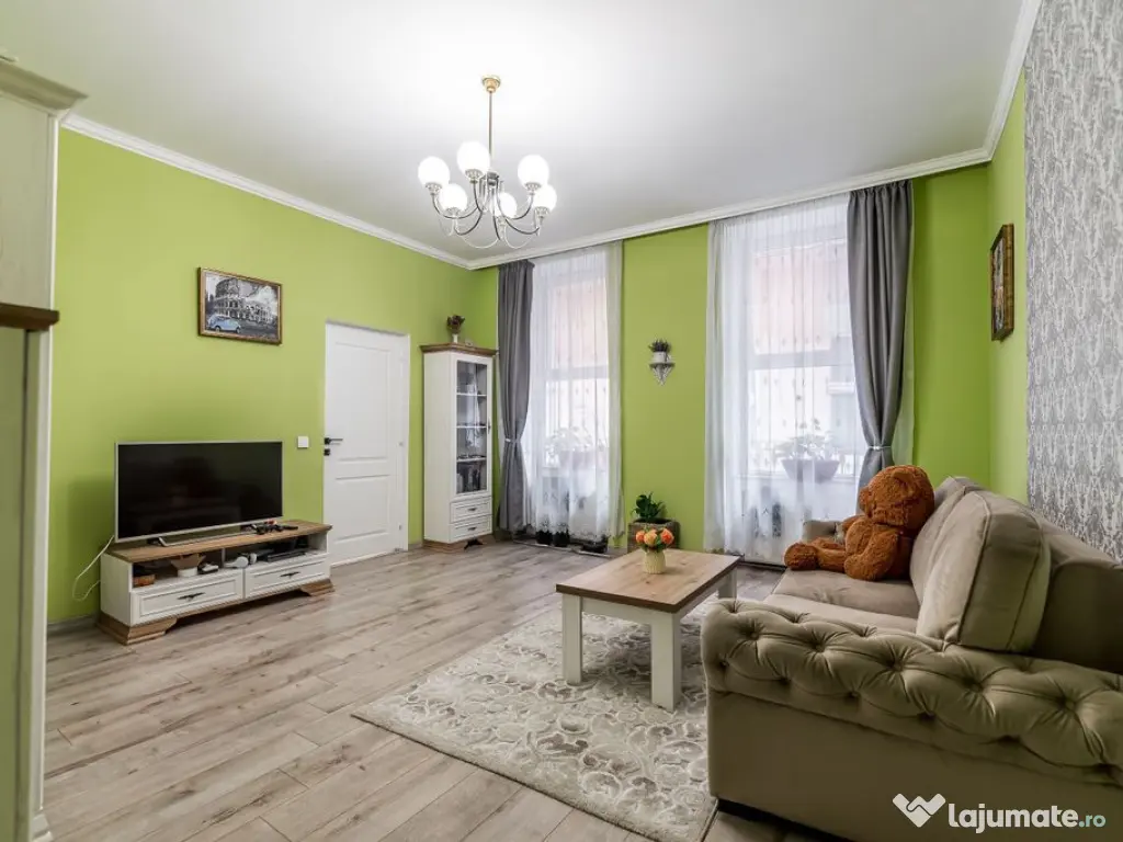 Apartament cu 2 camere în zona Ultracentrală, etaj 1, r... 