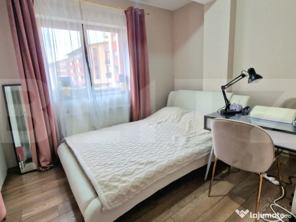 Apartament modern cu 3 camere, gradina, parcare cu CF, zona