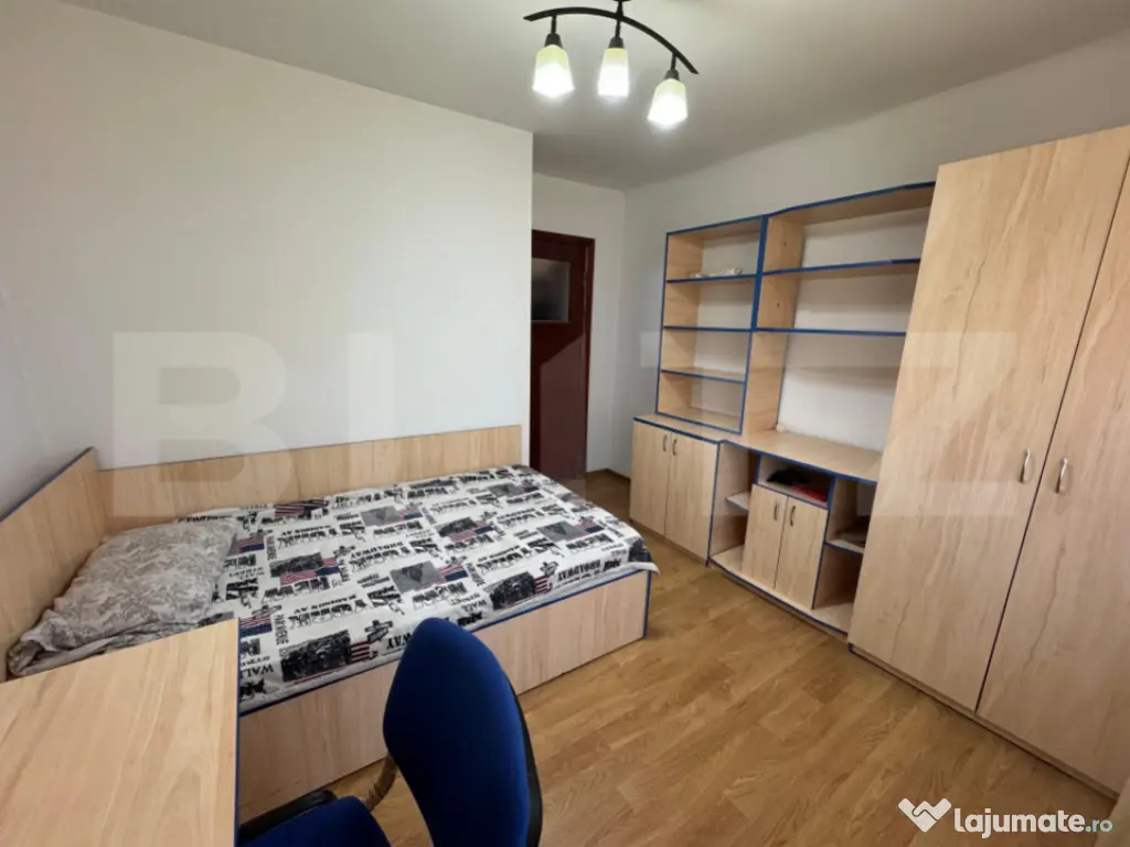 Apartament 4 camere, 90 mp, zona 1 Mai - Sara