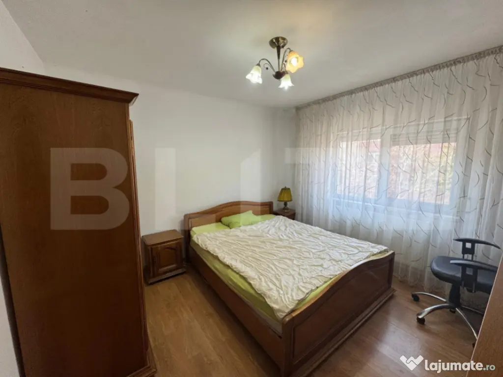 Apartament 4 camere, 90 mp, zona 1 Mai - Sara
