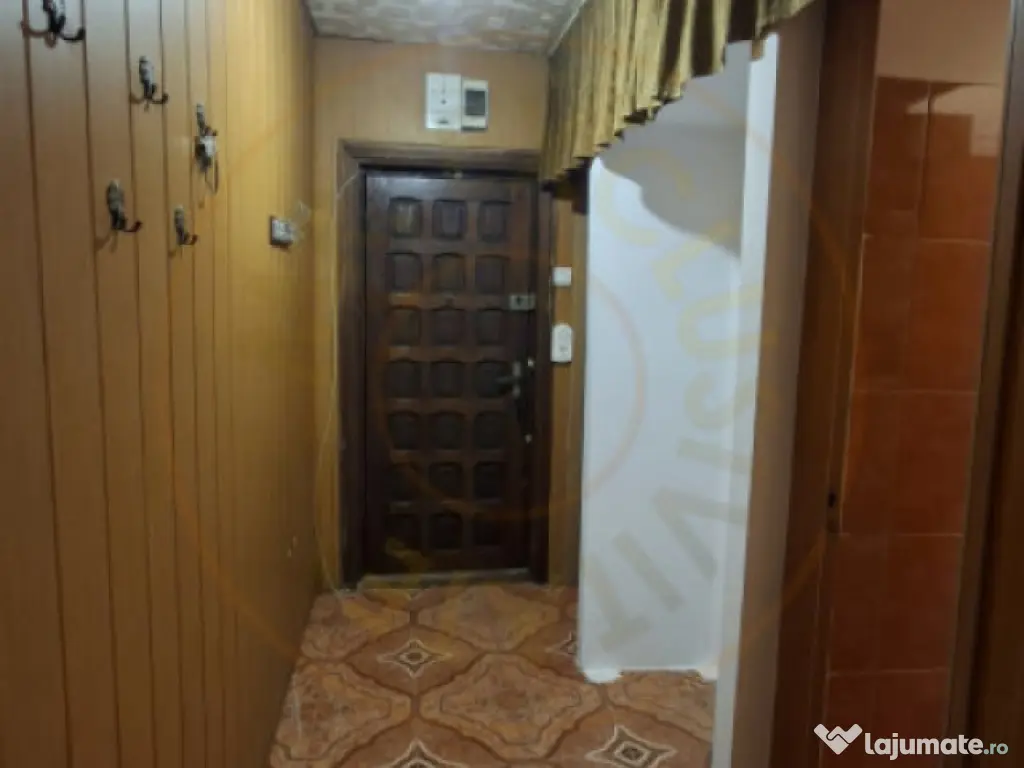 Apartament 2 camere vis-a-vis de Liceul Odobescu 