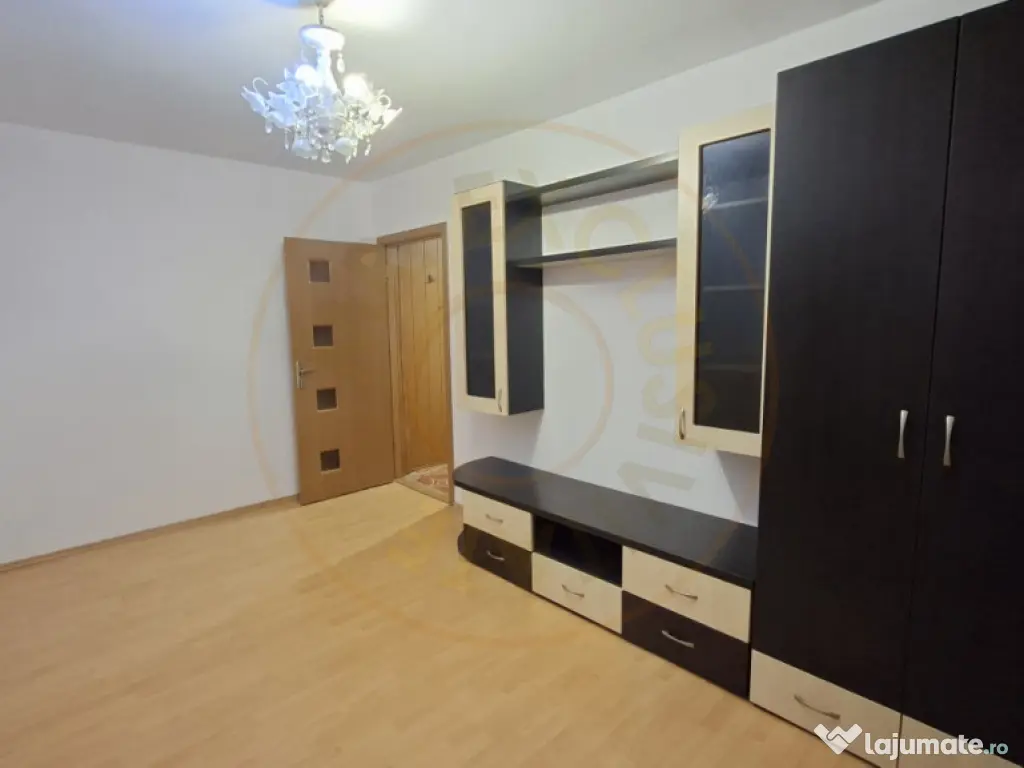 Apartament 2 camere vis-a-vis de Liceul Odobescu 