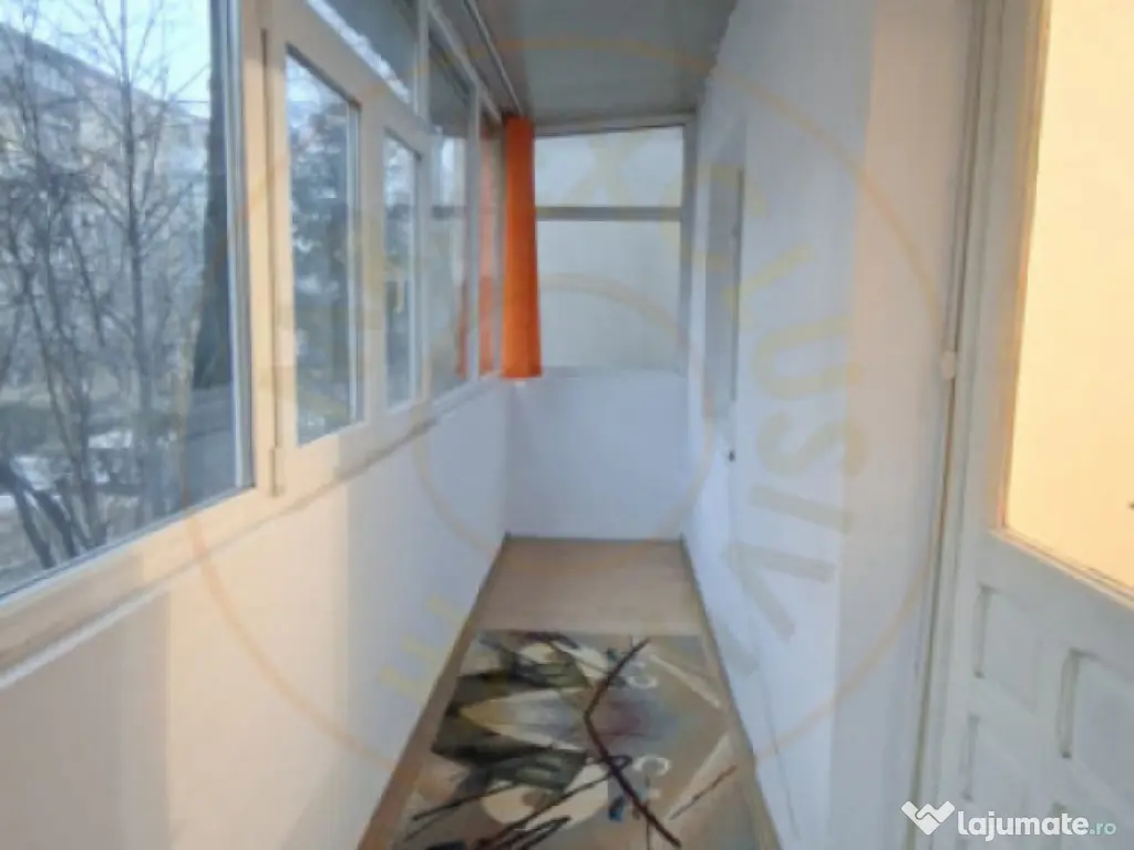 Apartament 2 camere vis-a-vis de Liceul Odobescu 