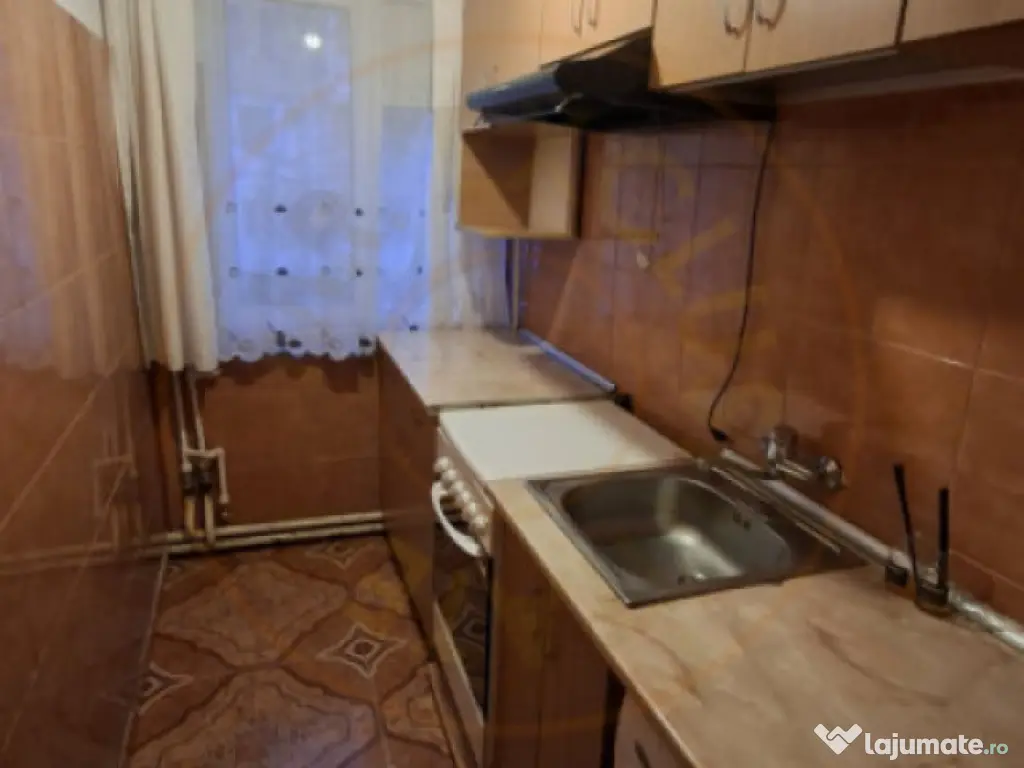 Apartament 2 camere vis-a-vis de Liceul Odobescu 