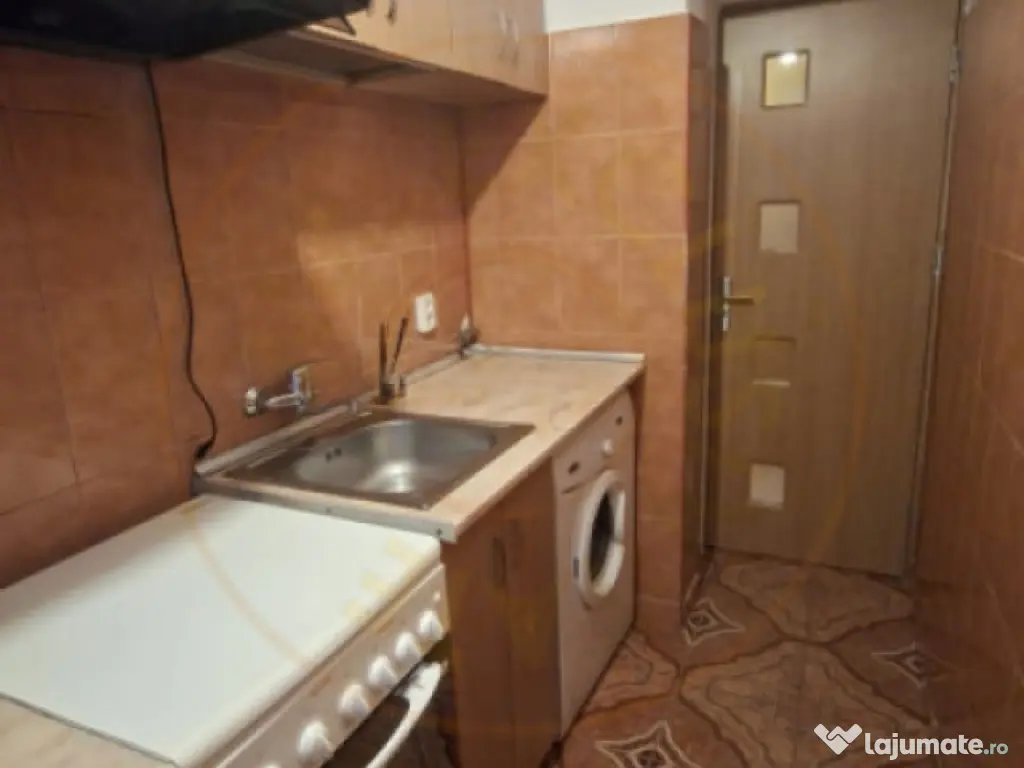 Apartament 2 camere vis-a-vis de Liceul Odobescu 