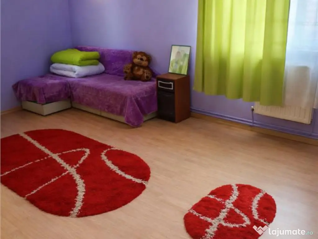 Casa potential:activitati comerciale, birouri, locuire multi