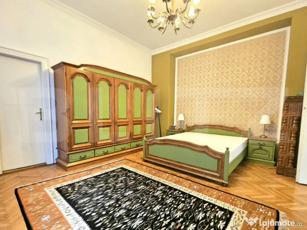 Apartament 4 camere, 130 mp, zona Central