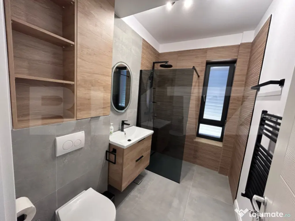 Apartament 3 camere, 80.80 mp, zona Centru