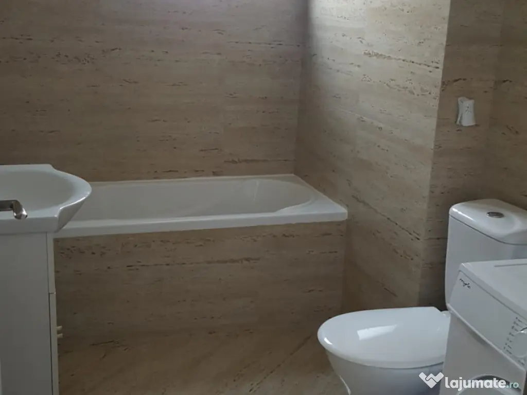 Proprietar, apartament cu 2 camere de inchiriat, complex Forest Tunari 