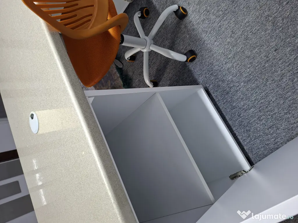 Masă Manichiură Profesională MDF Lucios – Scaun CADOU 