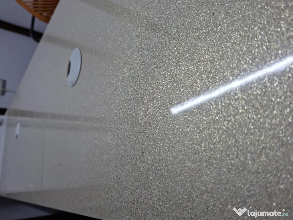 Masă Manichiură Profesională MDF Lucios – Scaun CADOU 