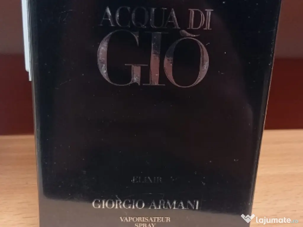parfum tip Armani 