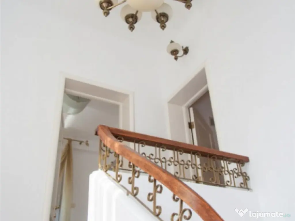 Vila Interbelica Renovata | Zona Berzei | Piata Victoriei