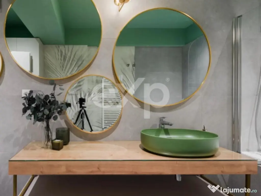 Apartament superb - 3 camere-mobilat si utilat de inchiriat-