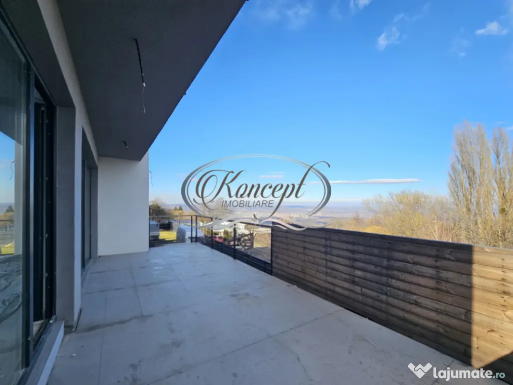 Locuinta D+P+1 Feleacu cu spatii vitrate ample 
