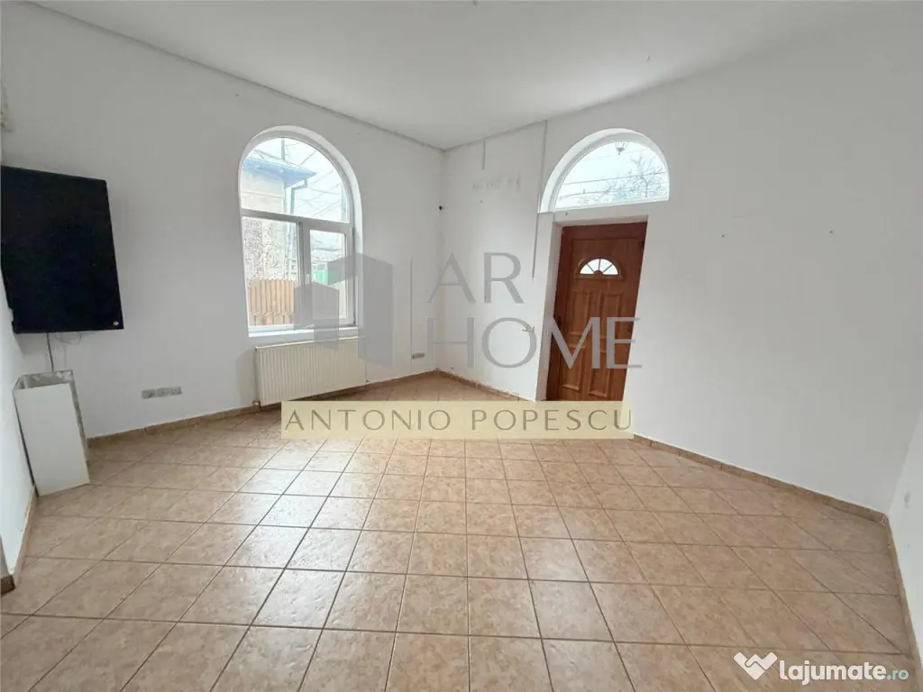 Casa 4 camere, 2 bai, 2 intarari, Ploiesti, zona Gh. Doja. 