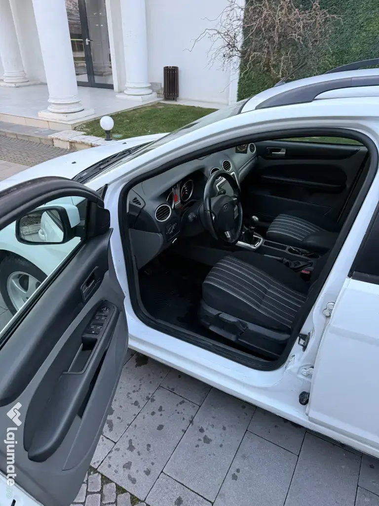 Ford Focus 1.6 benzină și GPL Mașina bună Fiscal. 2011
