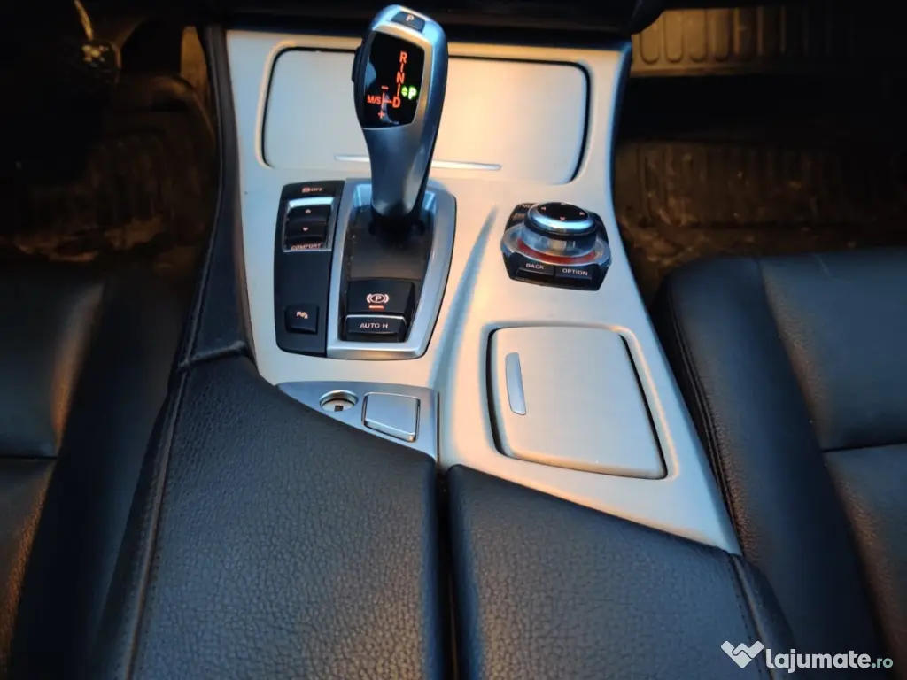 BMW, Seria 5, 520d, Varianta 5E51