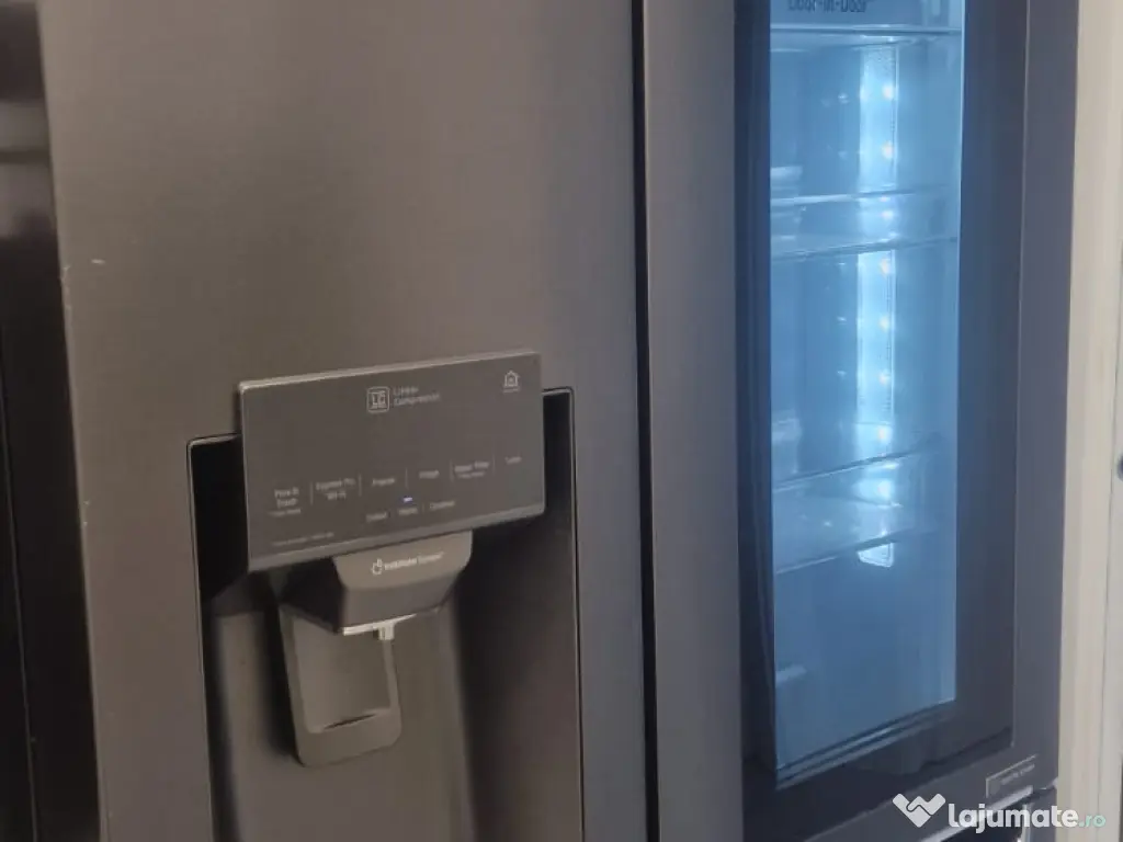 Vand apartament ultramodern 