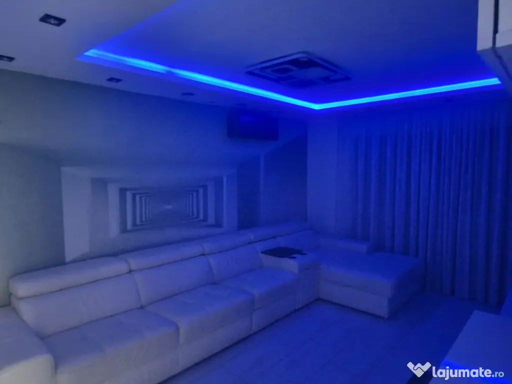 Vand apartament ultramodern 