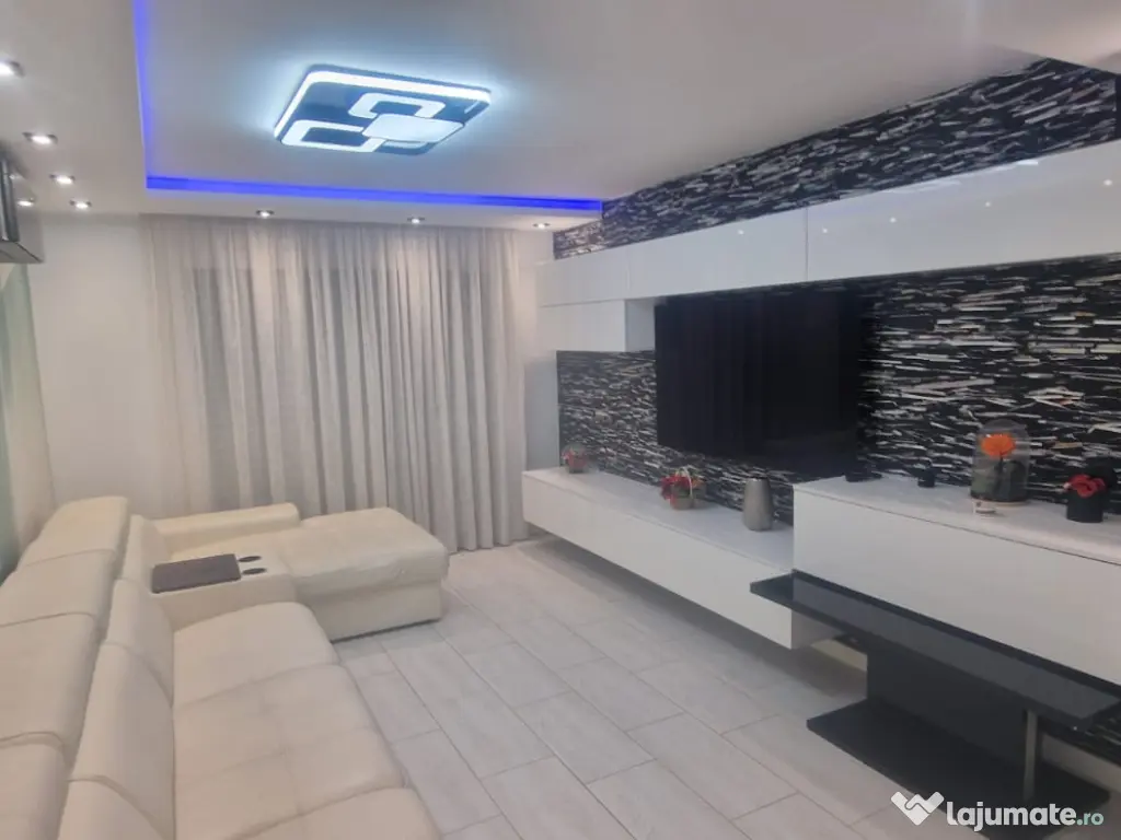 Vand apartament ultramodern 