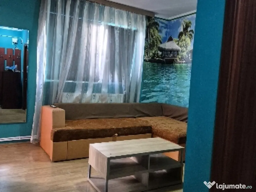 Închiriez garsoniera la mansardă 26 mp 