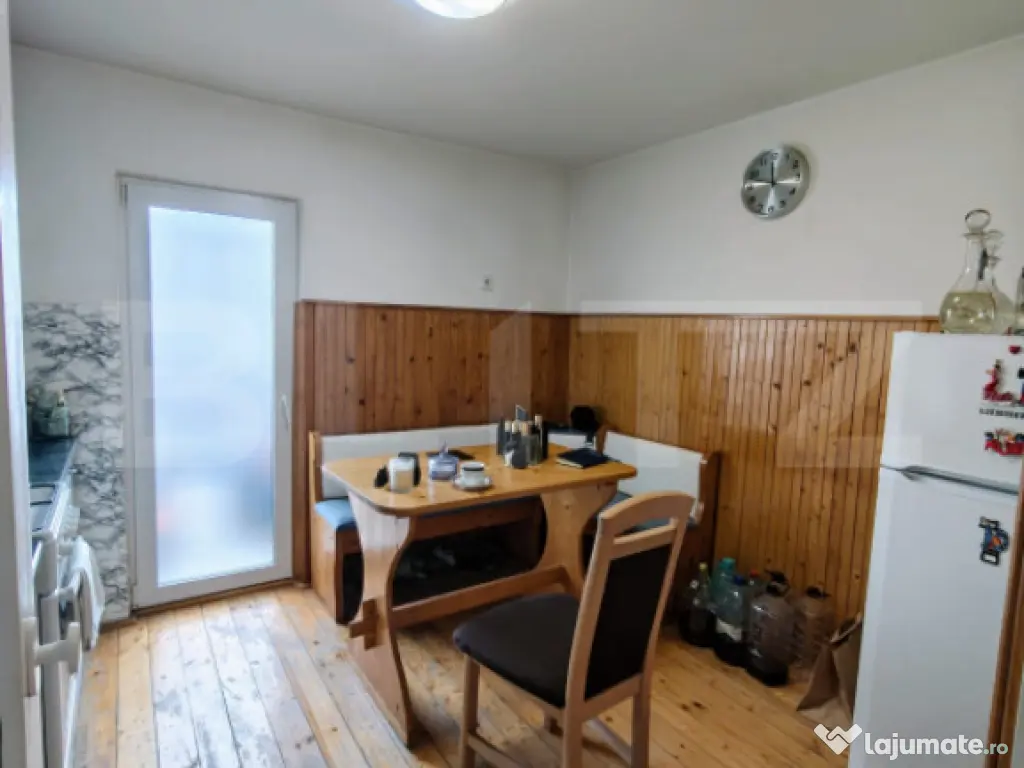 Apartament decomandat 2 camere – zona Lama