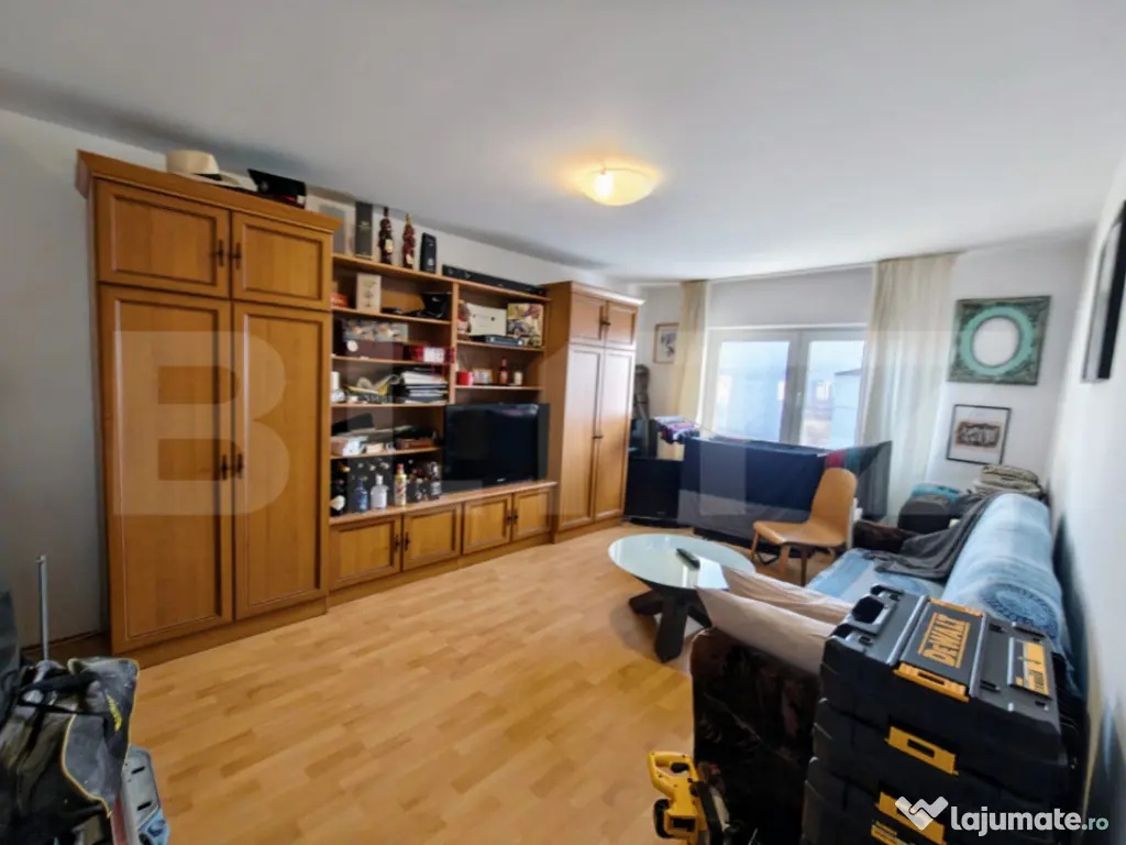 Apartament decomandat 2 camere – zona Lama