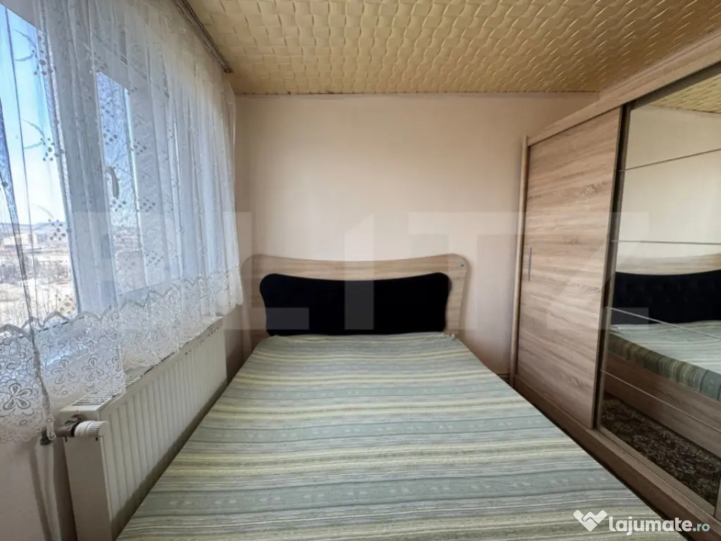 Apartament cu 3 camere in Hunedoara 