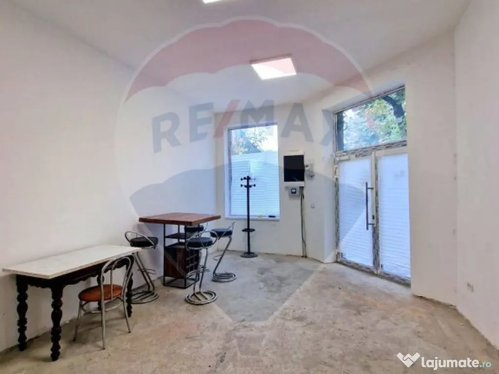 Spațiu comercial de 37.2mp de închiriat în zona Eroii ... 