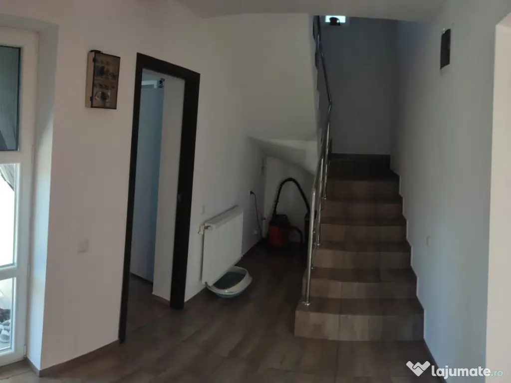 Vanzare Vila Individuala P+1/Clinceni strada Sadionului