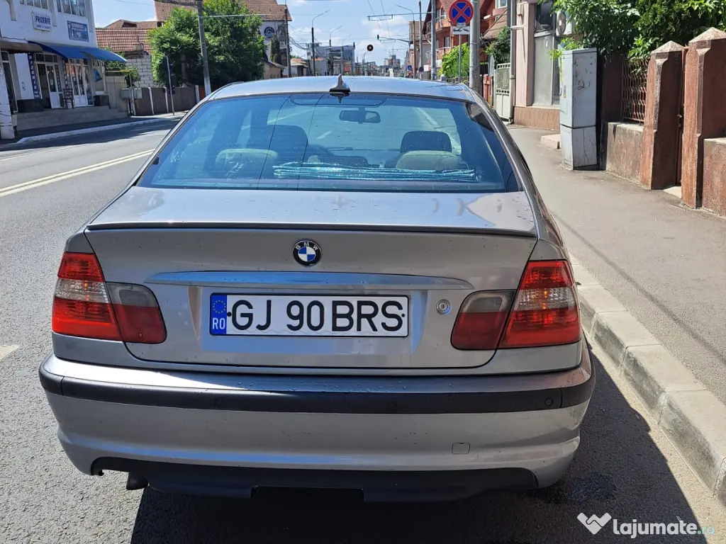 Vind BMW 320 D stare foarte bună