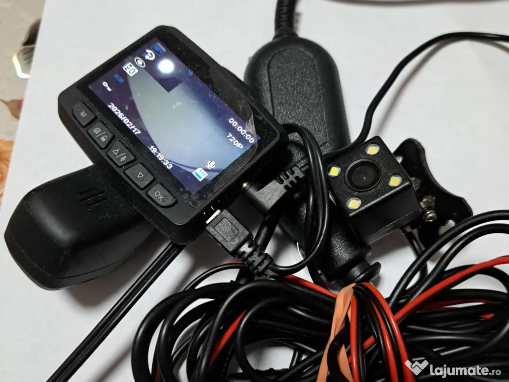 Cara de bord fata -spate