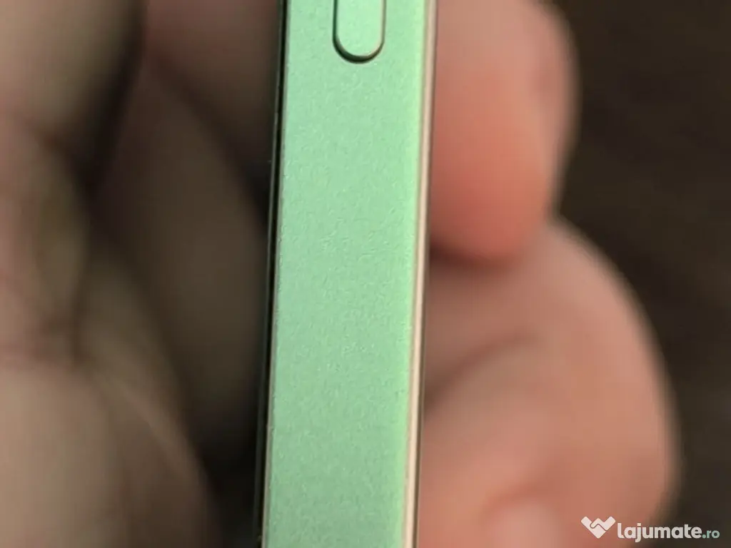 SAMSUNG S25 ultra 512G 12 G ram