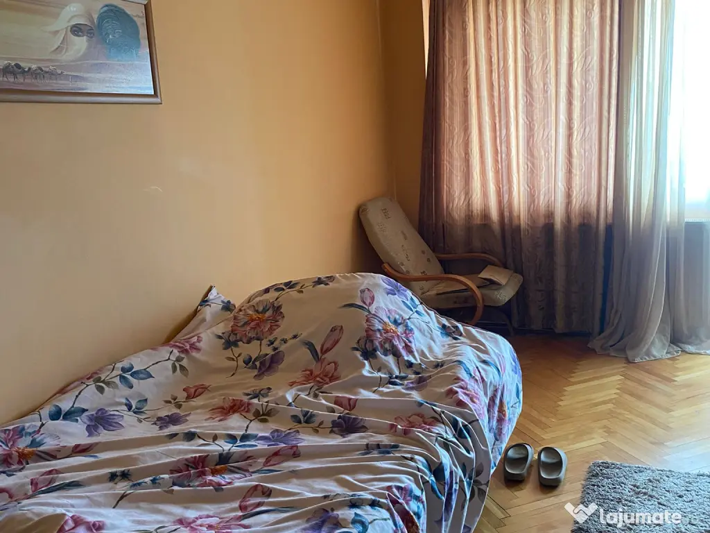 Dau în chirie apart 2 cam Manastur 