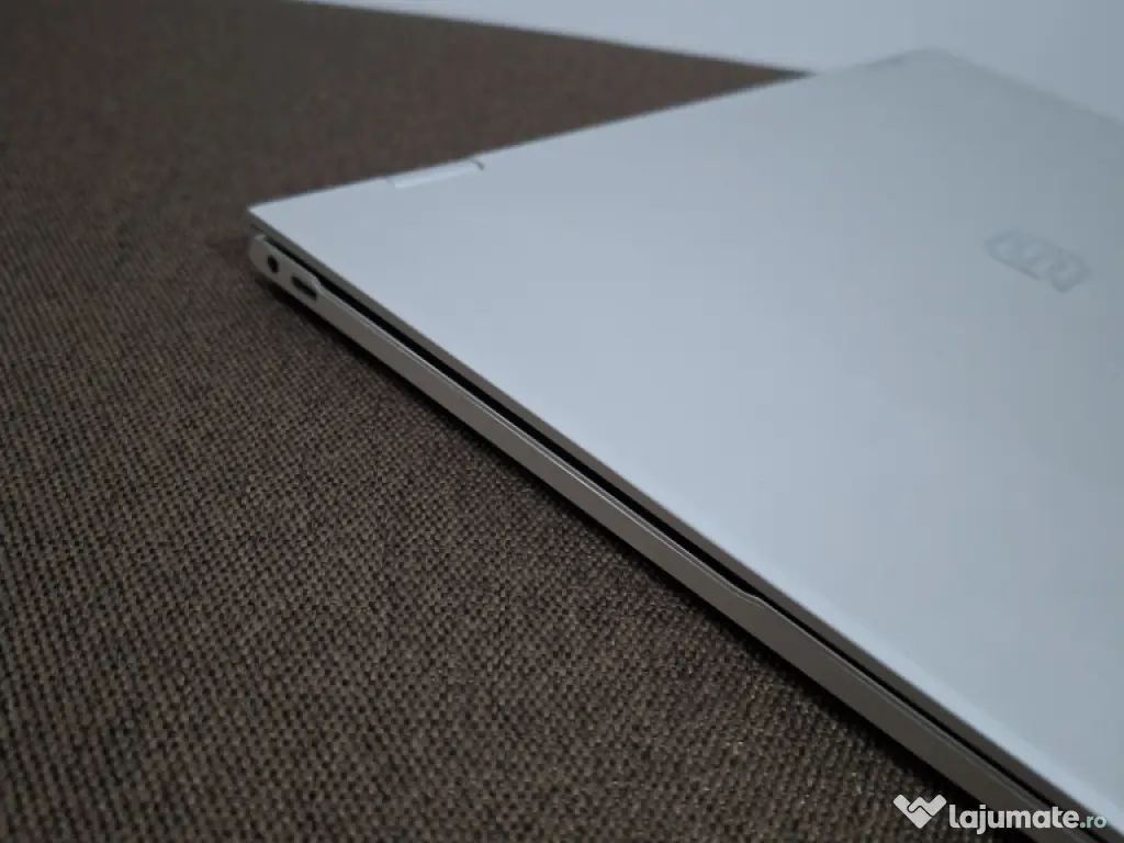 Laptop Microsoft AMI 16GB RAM 