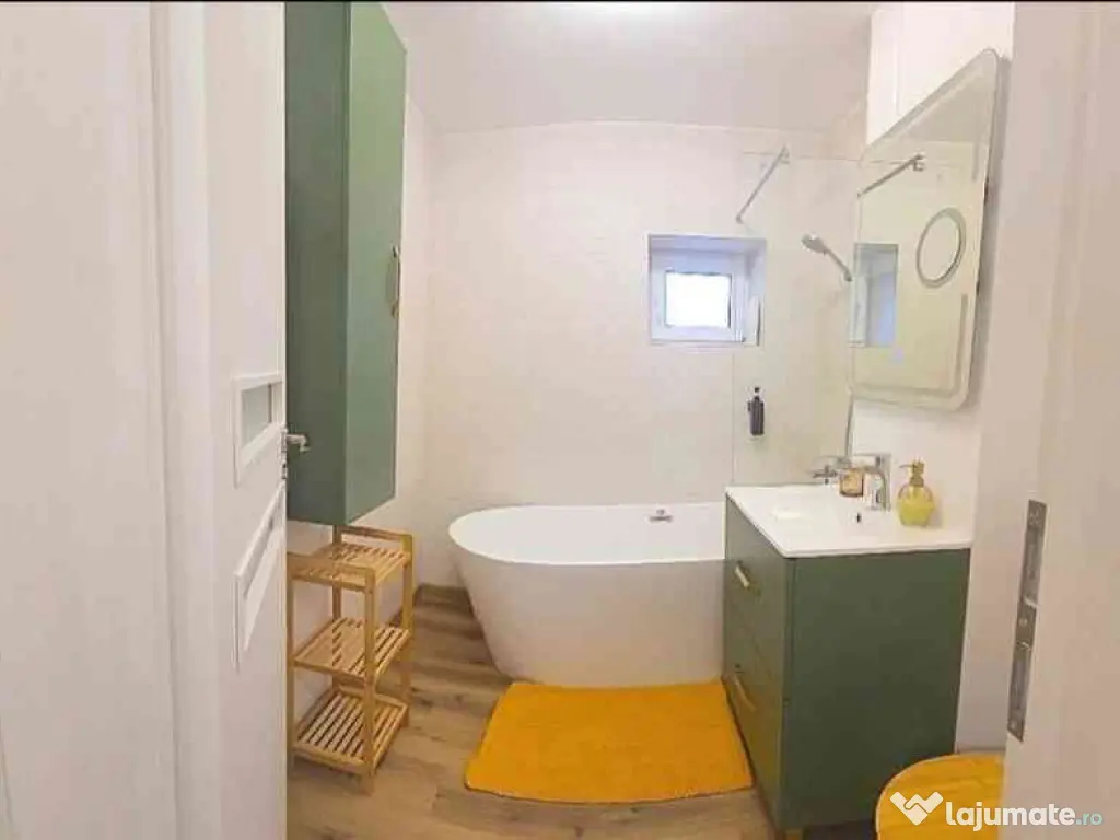 Ca NOU: Apartament 3 Dormitoare,  4 Camere, Renovat (2025) –Proprietar! 