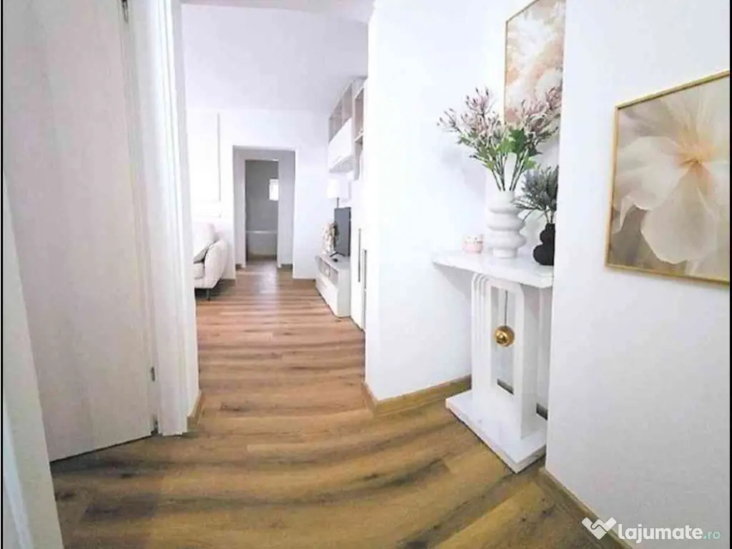 Ca NOU: Apartament 3 Dormitoare,  4 Camere, Renovat (2025) –Proprietar! 