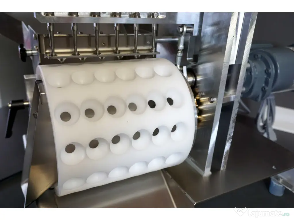 Masina automata pentru scos samburi de cirese si visine GM200