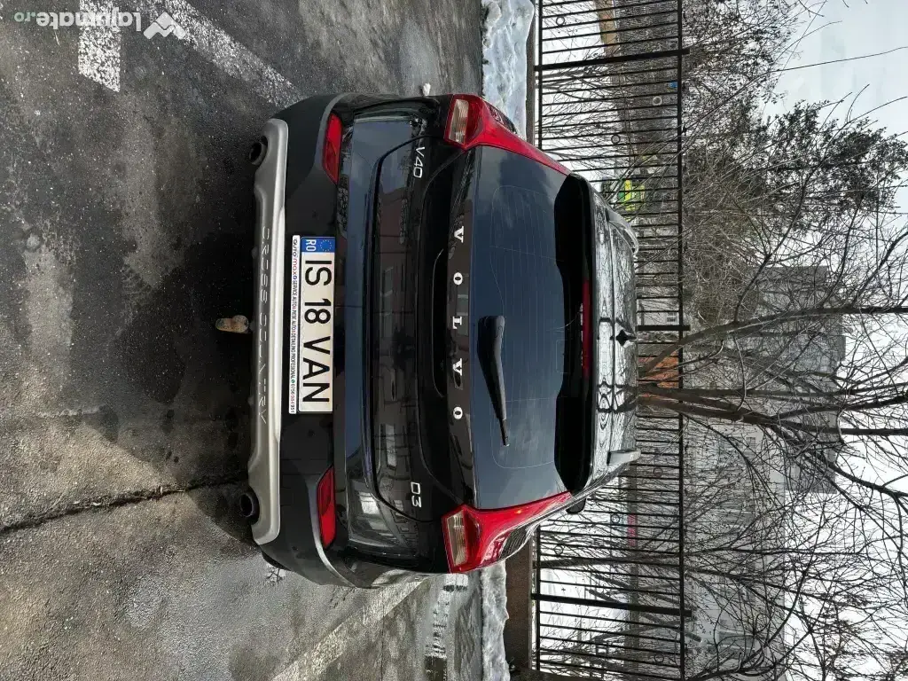 Volvo V40 Cross Country D3, 2.0 diesel, automat, 2015, Euro 6, TVA deductibil 