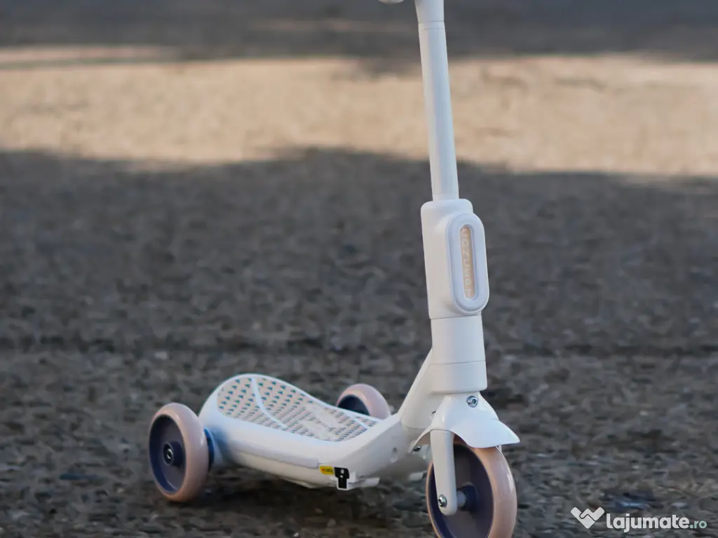 Trotineta electrica Kinderauto Aquamist cu aburi, lumini 30W 6V White